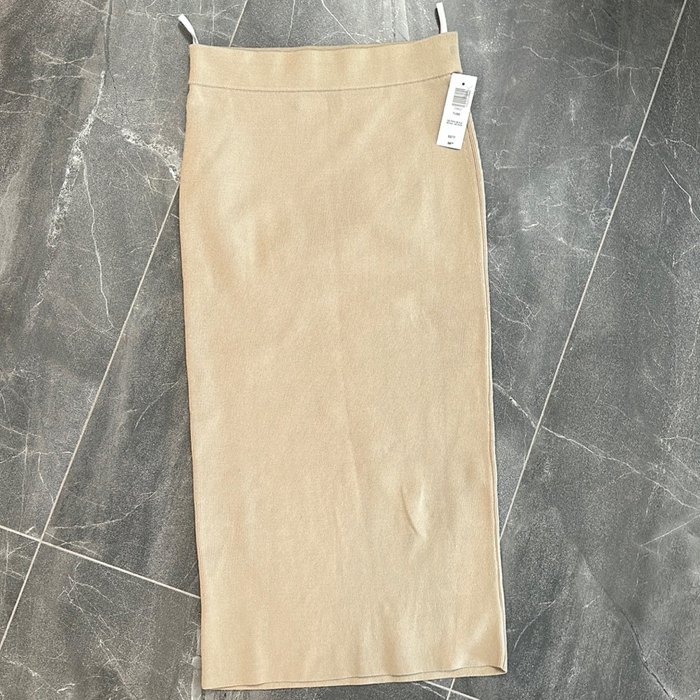 NWT Aritzia Babaton Tube Midi Skirt XS
